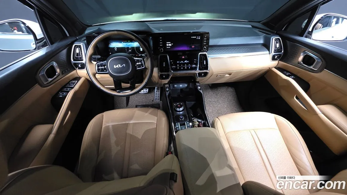 Kia Sorento — фото 10