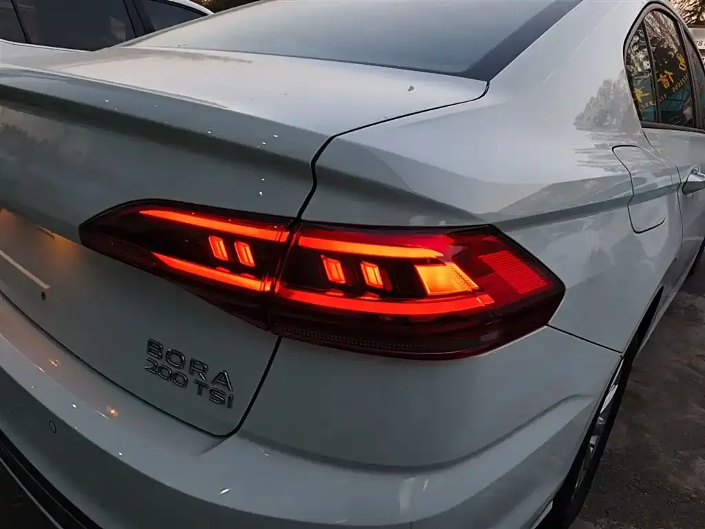 Volkswagen Bora 2024 из CN, фото 5