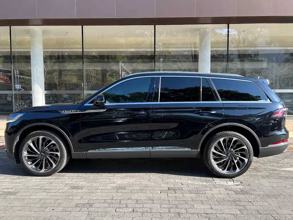 Lincoln Aviator 2024 из CN, фото 9