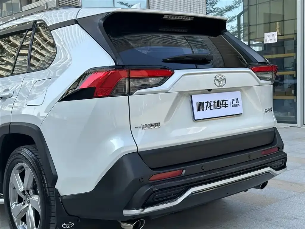 Toyota RAV4 2022 из CN, фото 5