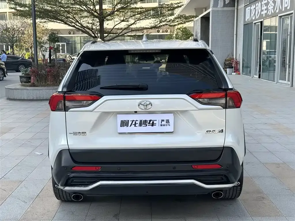 Toyota RAV4 2022 из CN, фото 8