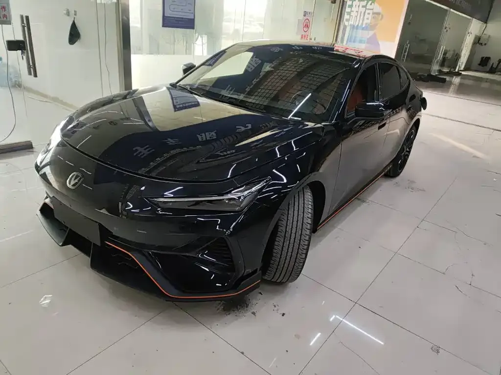 Changan UNI-V 2025 из CN, фото 1