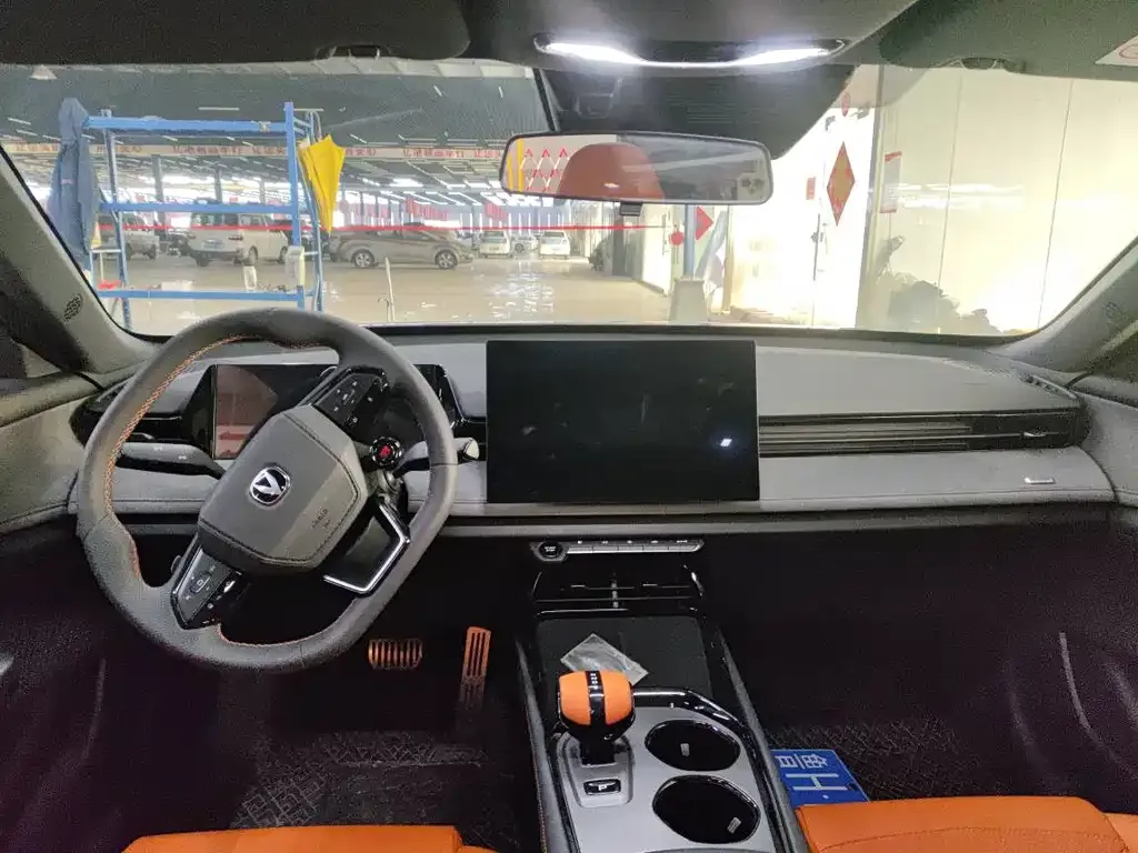 Changan UNI-V 2025 из CN, фото 9