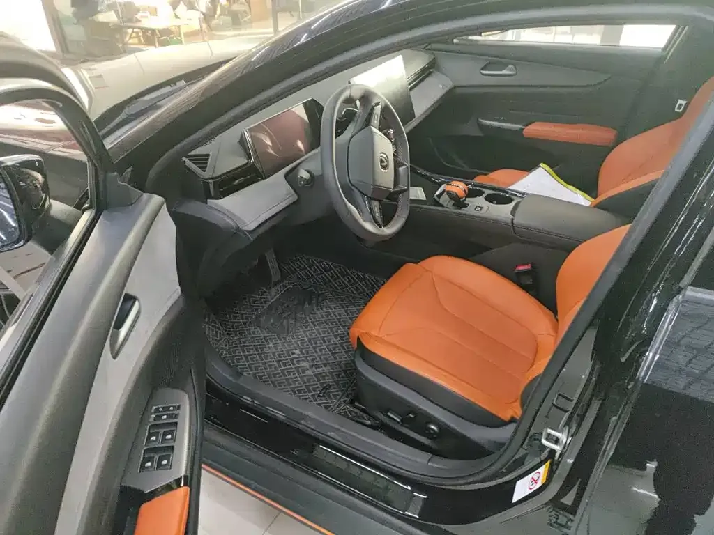 Changan UNI-V 2025 из CN, фото 7