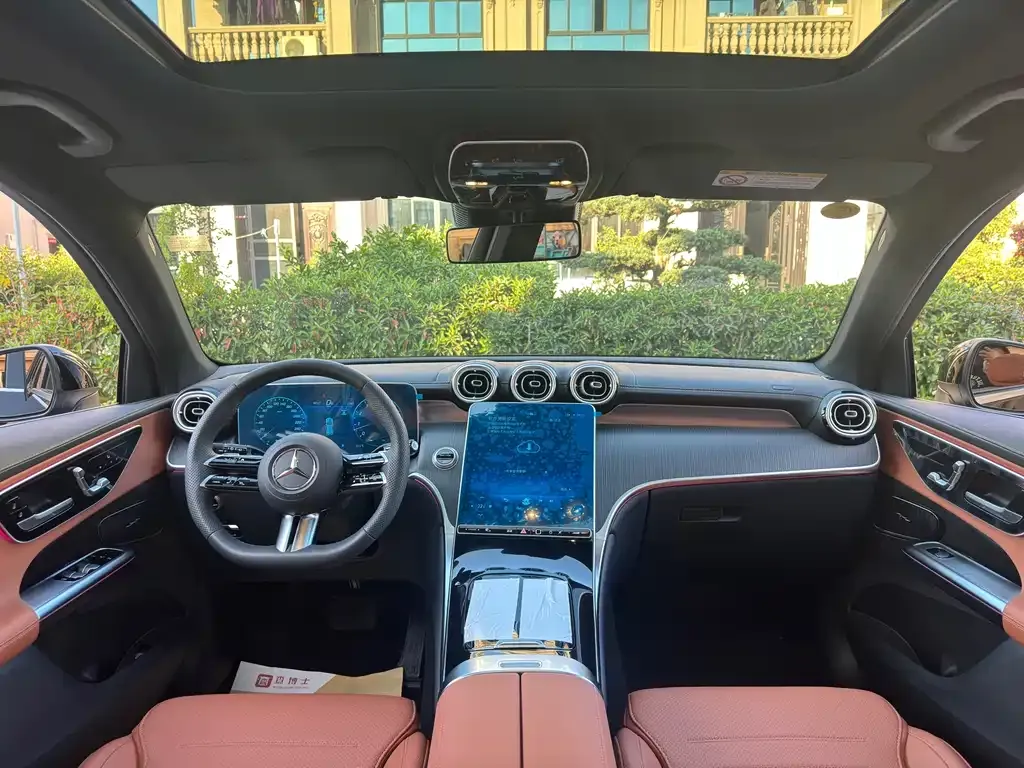 Mercedes-Benz GLC 2025 из CN, фото 3
