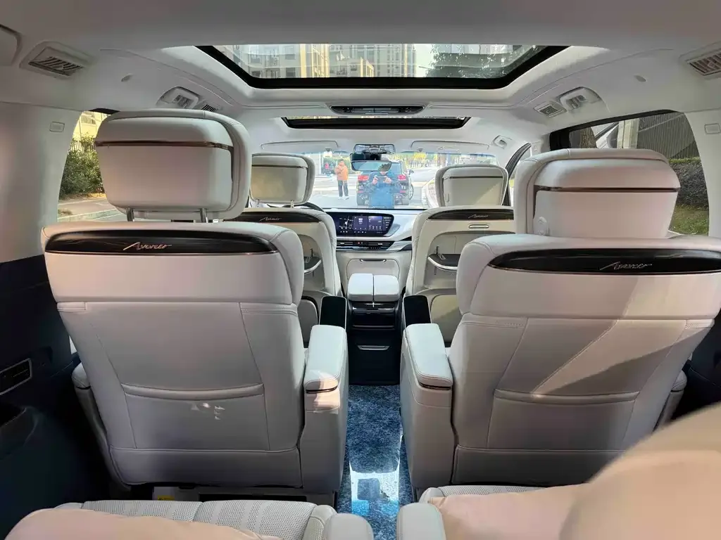 Buick Century 2023 из CN, фото 6