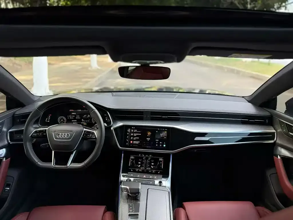 Audi A7L 2024 из CN, фото 2
