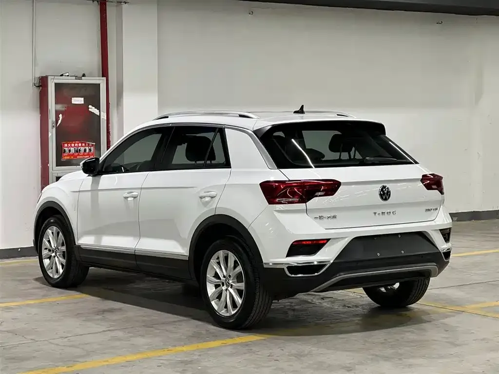 Volkswagen T-Roc 2022 из CN, фото 9