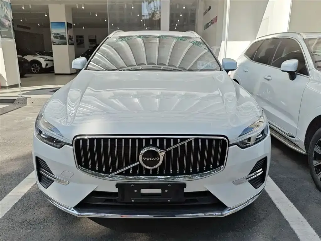 Volvo XC60 2024 из CN, фото 3