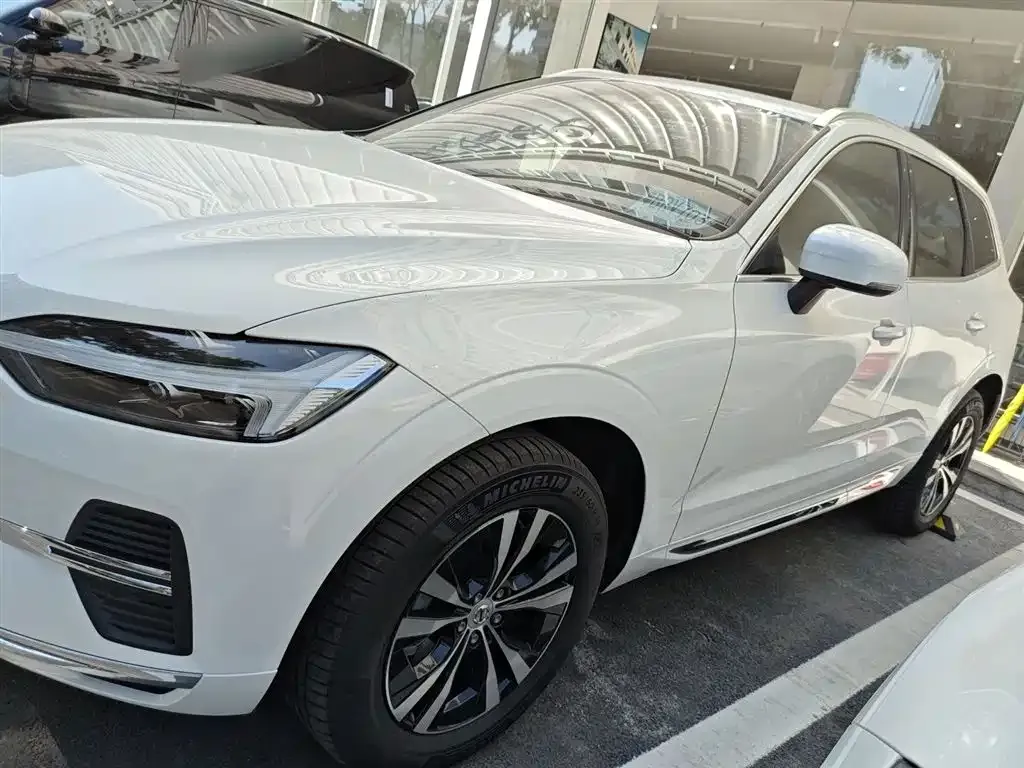 Volvo XC60 2024 из CN, фото 5