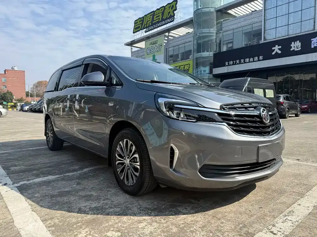 Buick GL8 2021 из CN, фото 7