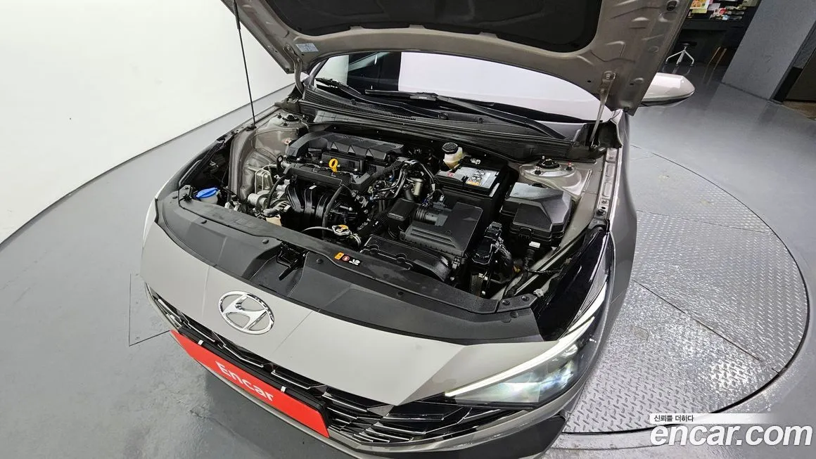 Hyundai AVANTE — фото 4