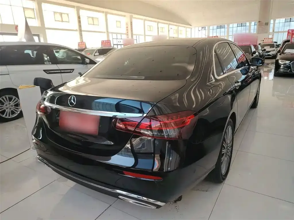 Mercedes-Benz E-Class 2022 из CN, фото 3