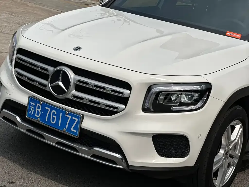 Mercedes-Benz GLB — фото 4