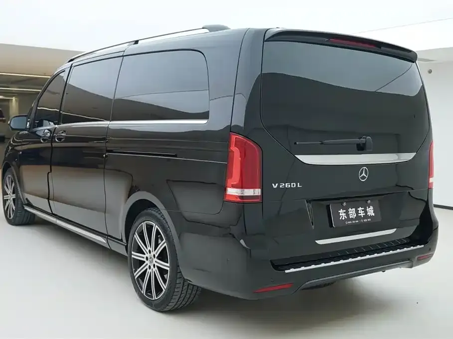 Mercedes-Benz V-Class 2024 из CN, фото 9