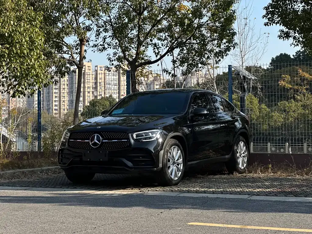 Mercedes-Benz GLC Coupe — фото 1