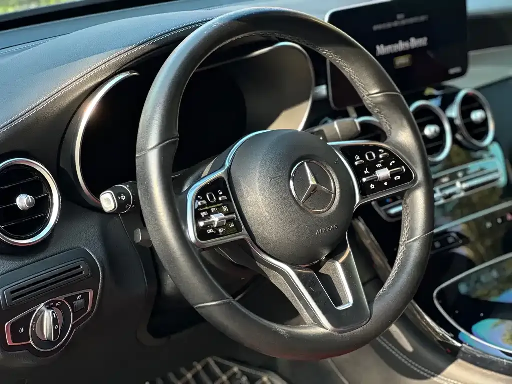 Mercedes-Benz GLC Coupe — фото 3