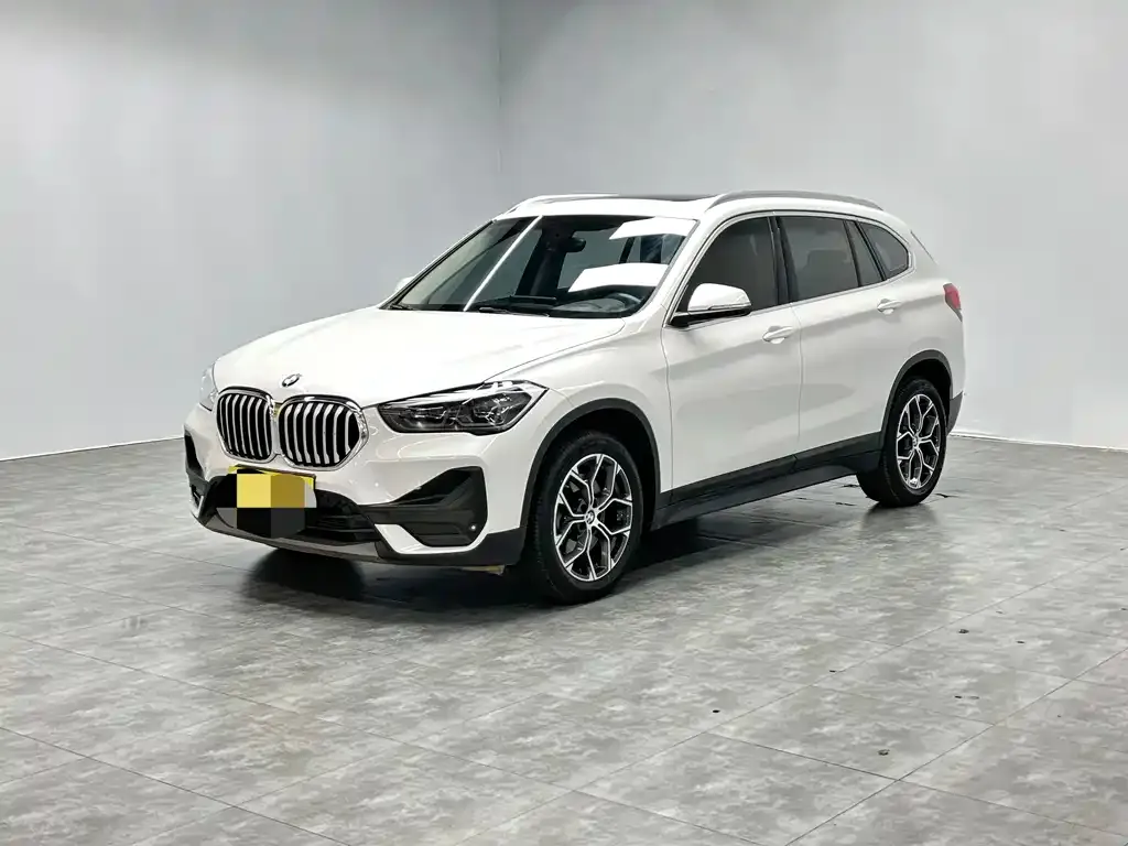 BMW X1 2022 из CN, фото 1