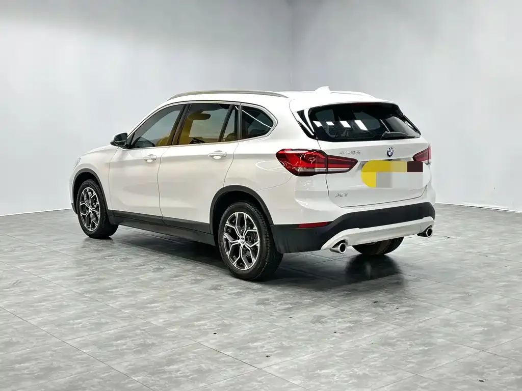 BMW X1 2022 из CN, фото 6