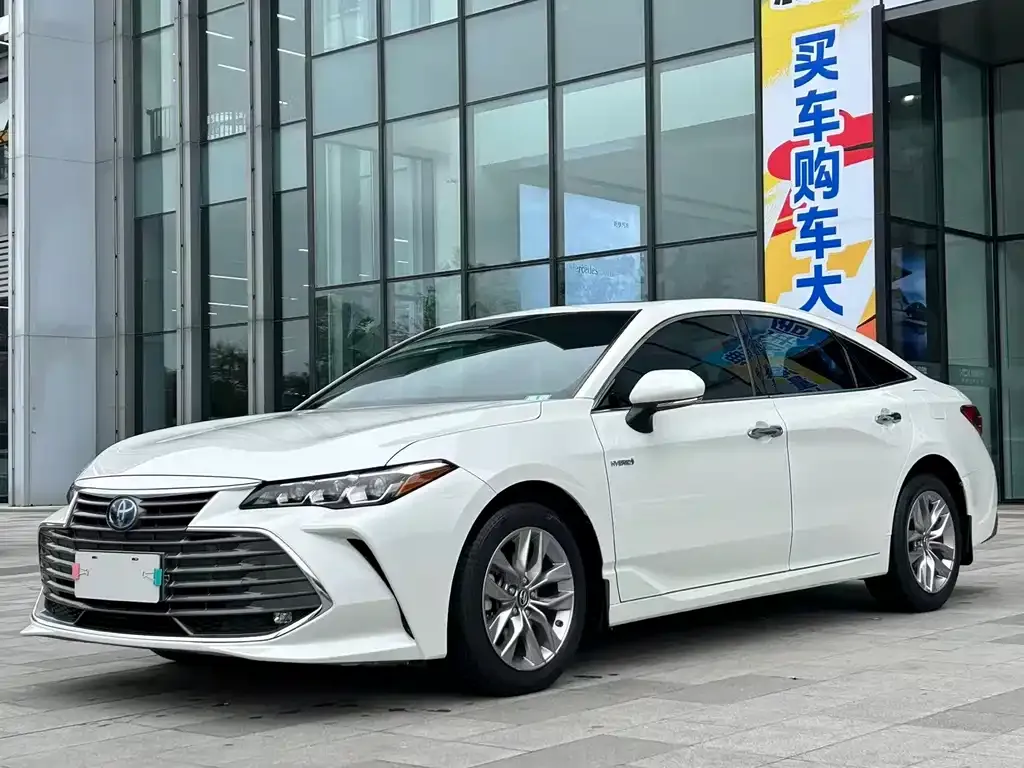 Toyota Avalon 2021 из CN, фото 1