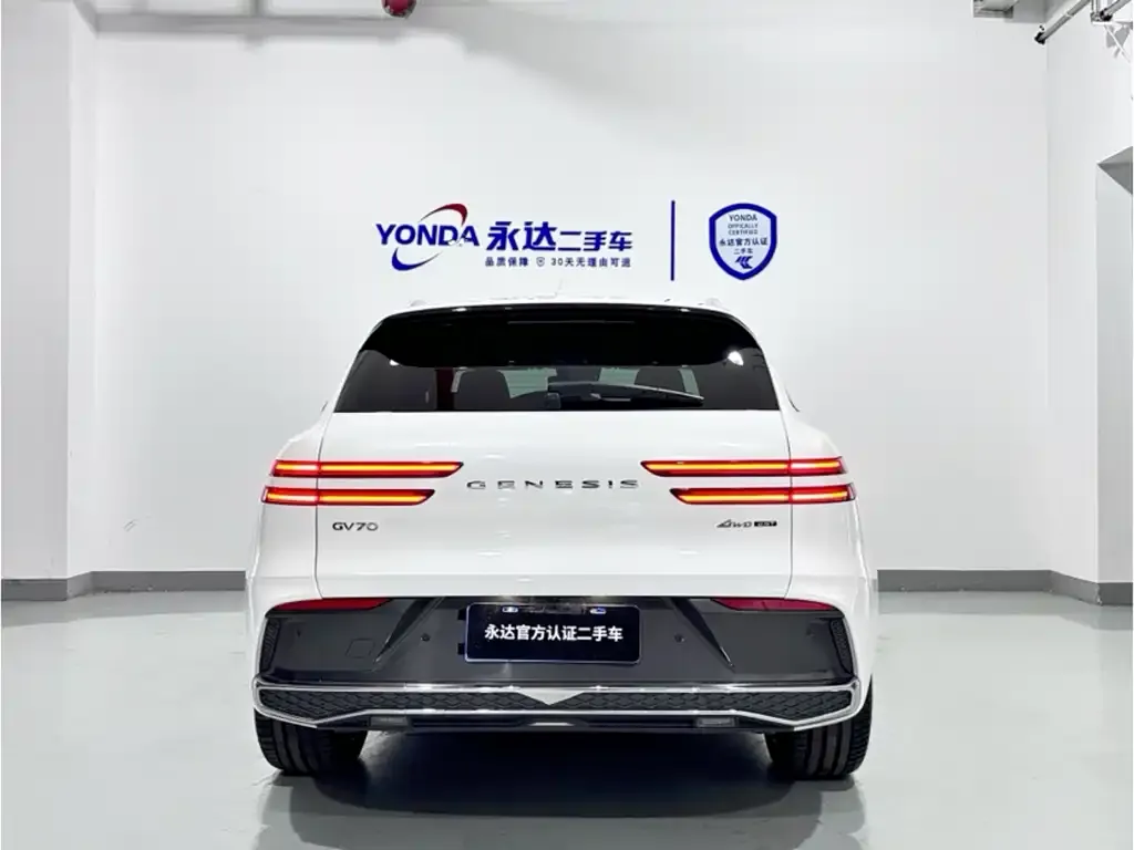 Genesis GV70 2024 из CN, фото 2