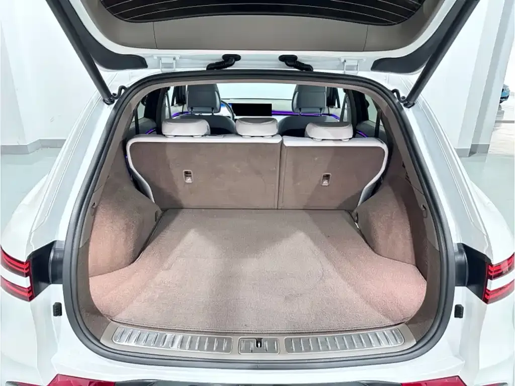 Genesis GV70 2024 из CN, фото 10