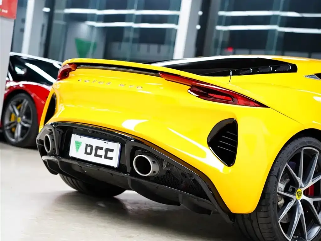 Lotus Emira 2025 из CN, фото 9