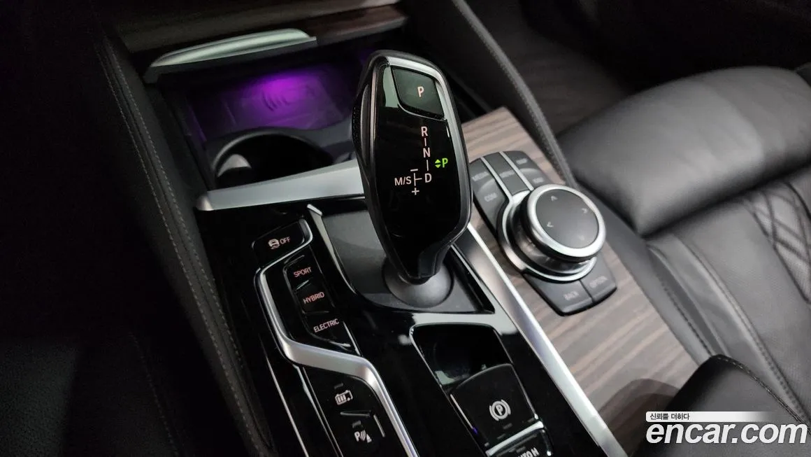 BMW 5-Series 2022 из KR, фото 10