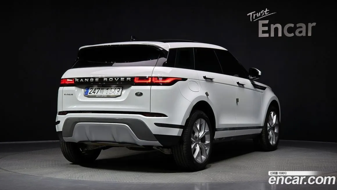 [object Object] Range Rover Evoque 2023 из KR, фото 2