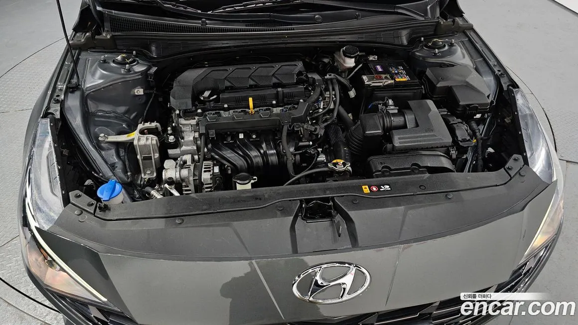 Hyundai AVANTE — фото 9