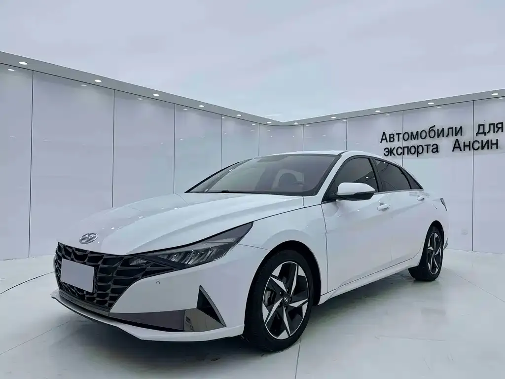 Hyundai Elantra 2022 из CN, фото 1