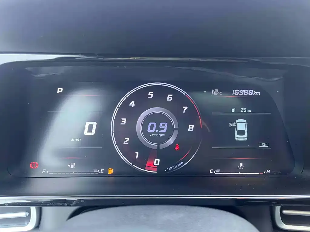 Hyundai Elantra 2022 из CN, фото 2