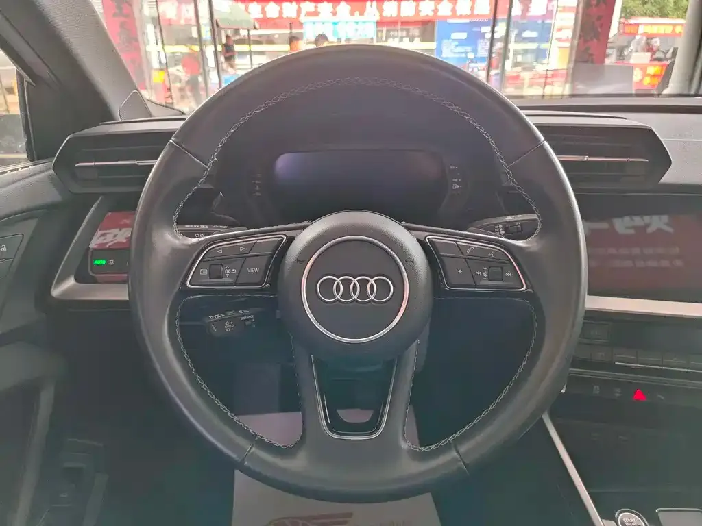 Audi A3 2023 из CN, фото 4