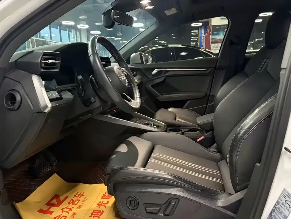 Audi A3 2022 из CN, фото 9