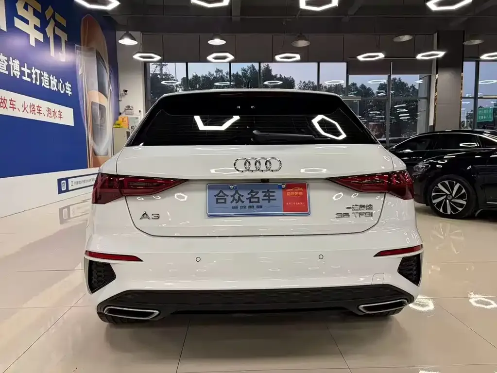 Audi A3 2022 из CN, фото 2