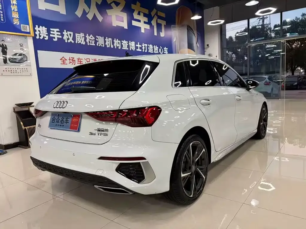 Audi A3 2022 из CN, фото 7