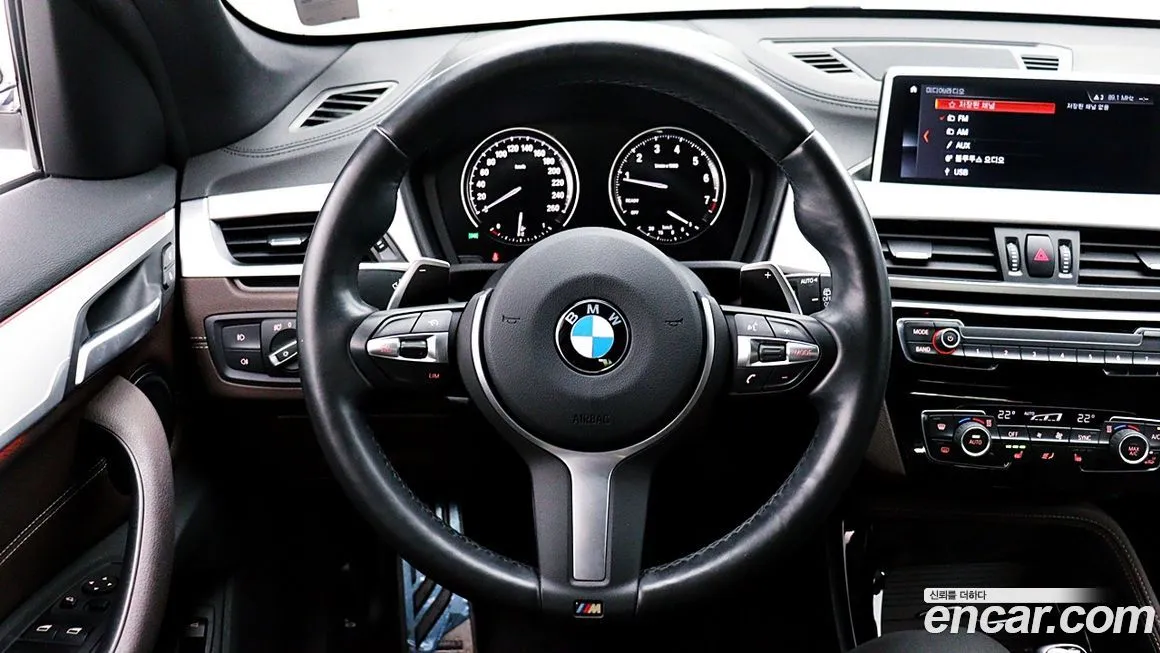 BMW X1 — фото 9