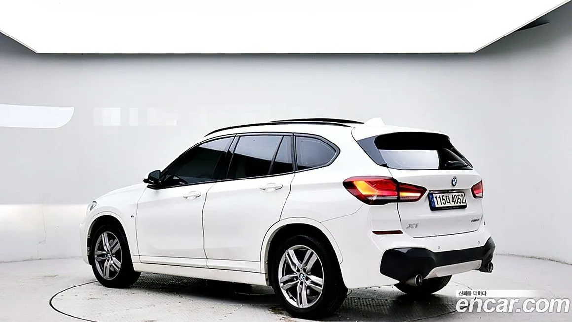 BMW X1 — фото 2