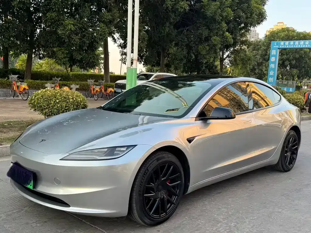 Tesla Model 3 2024 из CN, фото 1