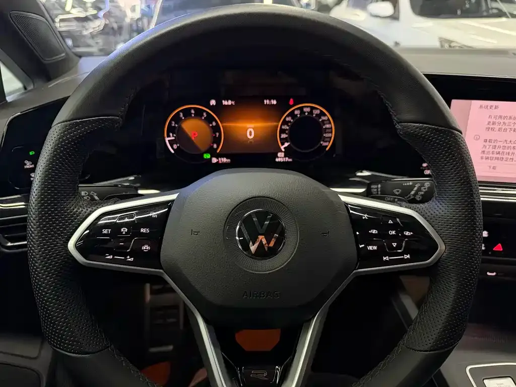 Volkswagen Golf 2022 из CN, фото 7