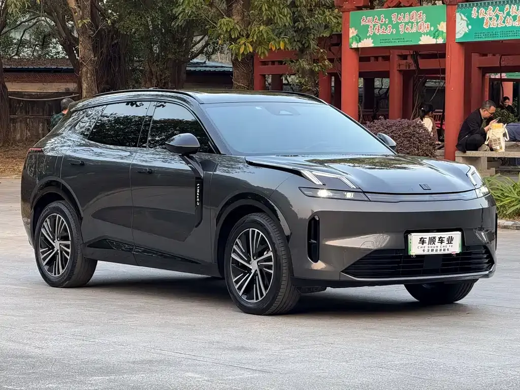 Lynk & Co 08 EM-P 2023 из CN, фото 3