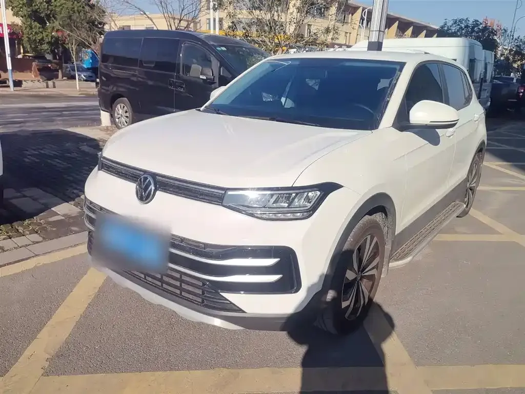 Volkswagen Tharu — фото 3
