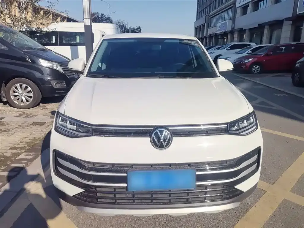Volkswagen Tharu — фото 5