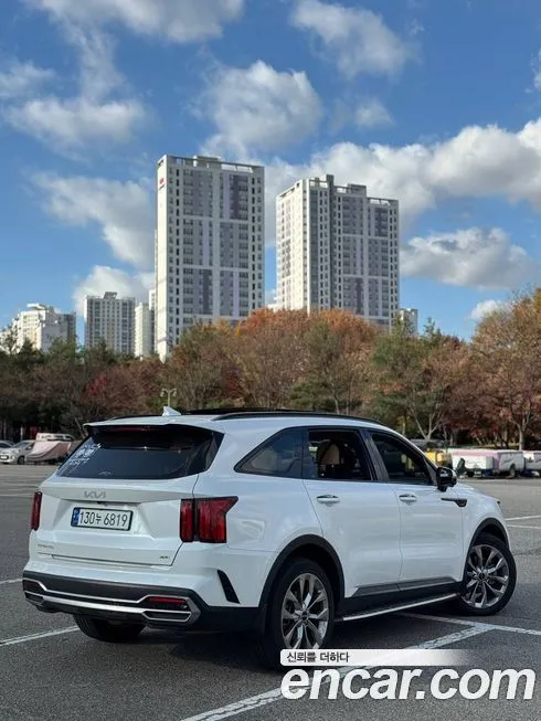 Kia Sorento — фото 6