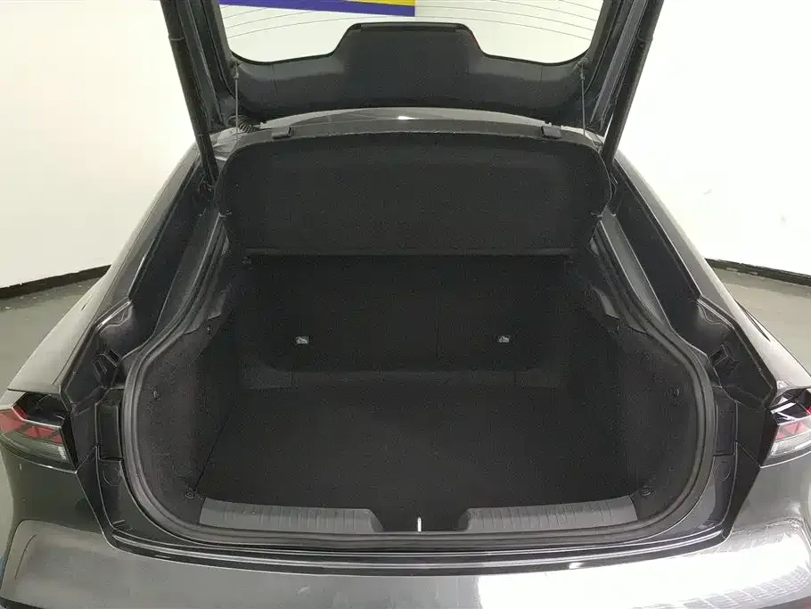 Changan UNI-V 2025 из CN, фото 4