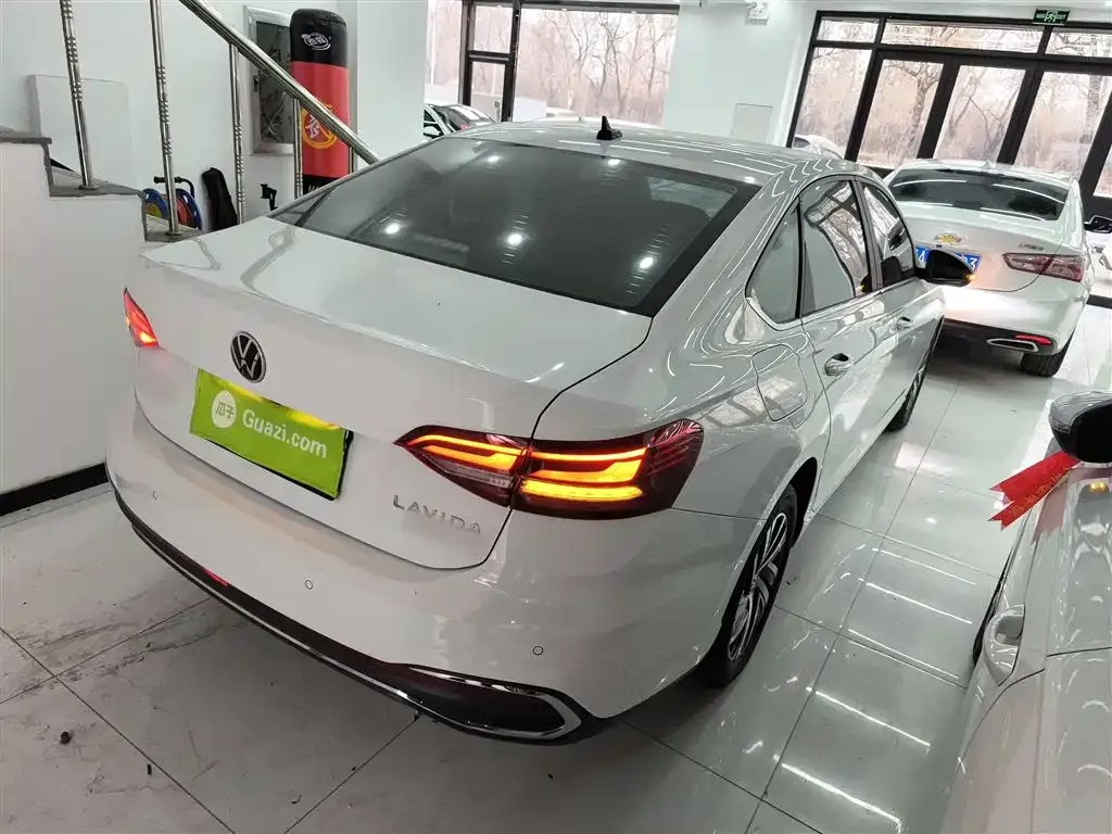 Volkswagen Lavida 2022 из CN, фото 5