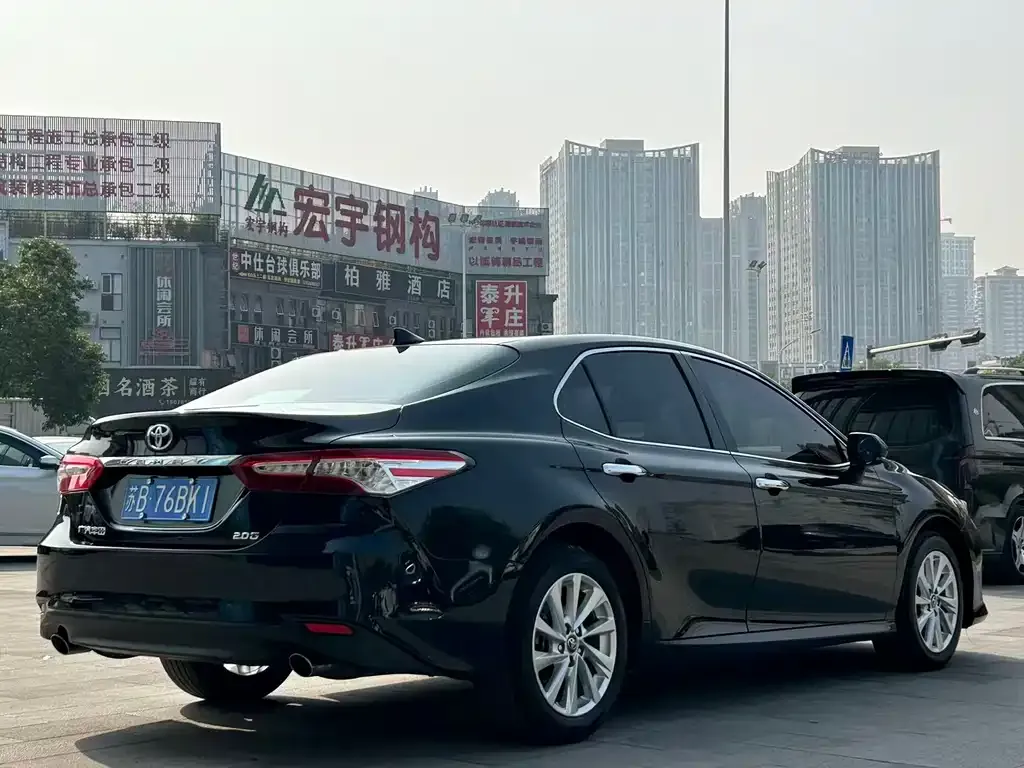 Toyota Camry 2022 из CN, фото 4