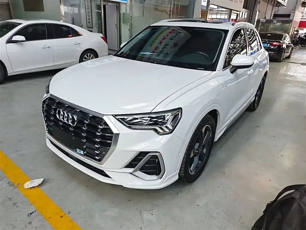 Audi Q3 2022 из CN, фото 9