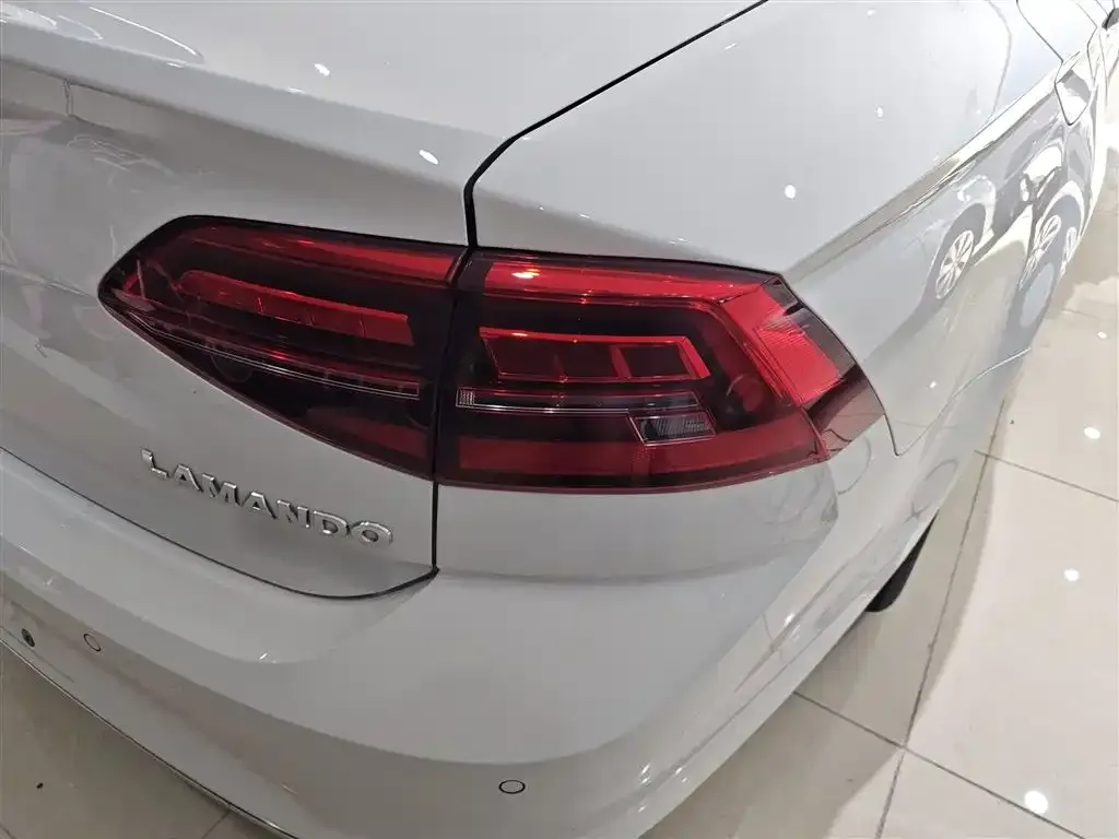 Volkswagen Lamando 2021 из CN, фото 2