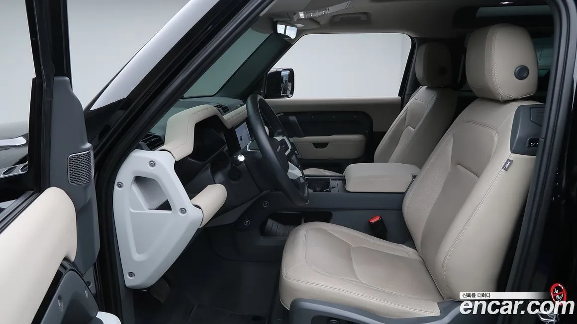 Land Rover Defender 2023 из KR, фото 10